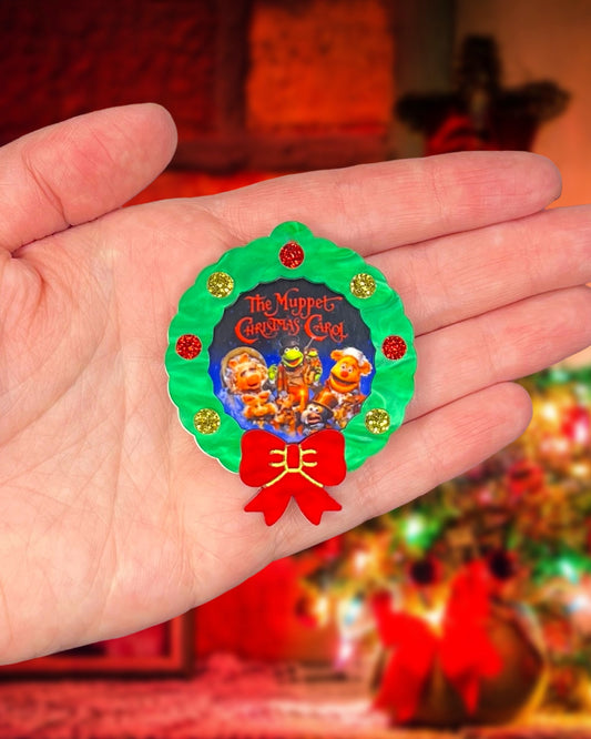 Christmas Carol Brooch or Bolo Tie