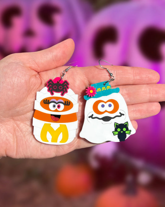 *PRE-ORDER* Mummie and Ghost Nugget Earrings (Mismatched)